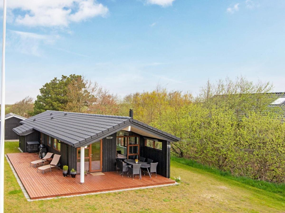 6 Person Holiday Home In R M Lakolk ภายนอก รูปภาพ